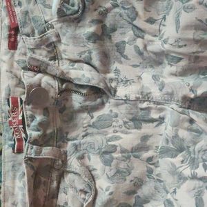 Makers jeans